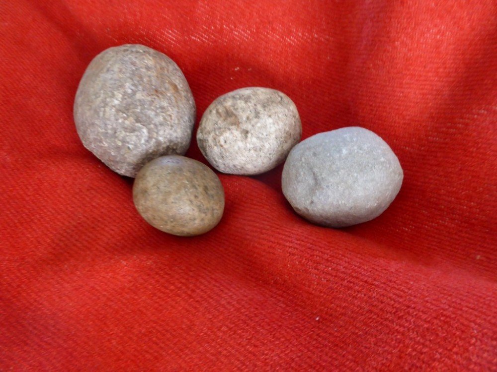 Stenar upphittade på Vesan